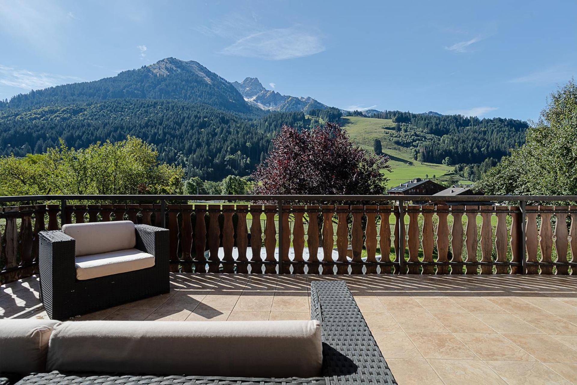 Chalet Les 4 Saisons - Ski, Parking Et Jardin La Chapelle-d'Abondance Exterior photo